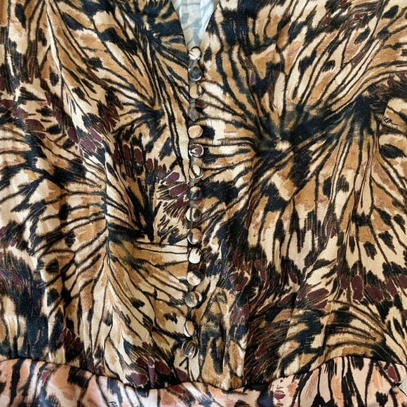 AFRM printed button down bodysuit - Picture 3 of 9